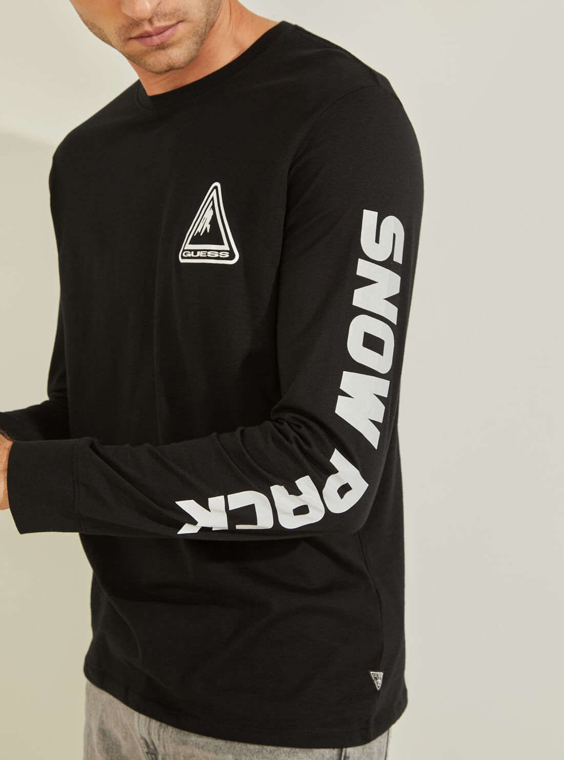 GUESS Mens Black Ski Logo T-Shirt MBBI41KARC8 Detail View