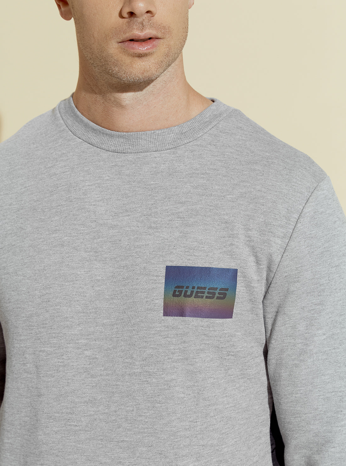 GUESS Mens Grey Crew Neck Metallic Logo Sweatshirt U0BA02KA560 Detail View