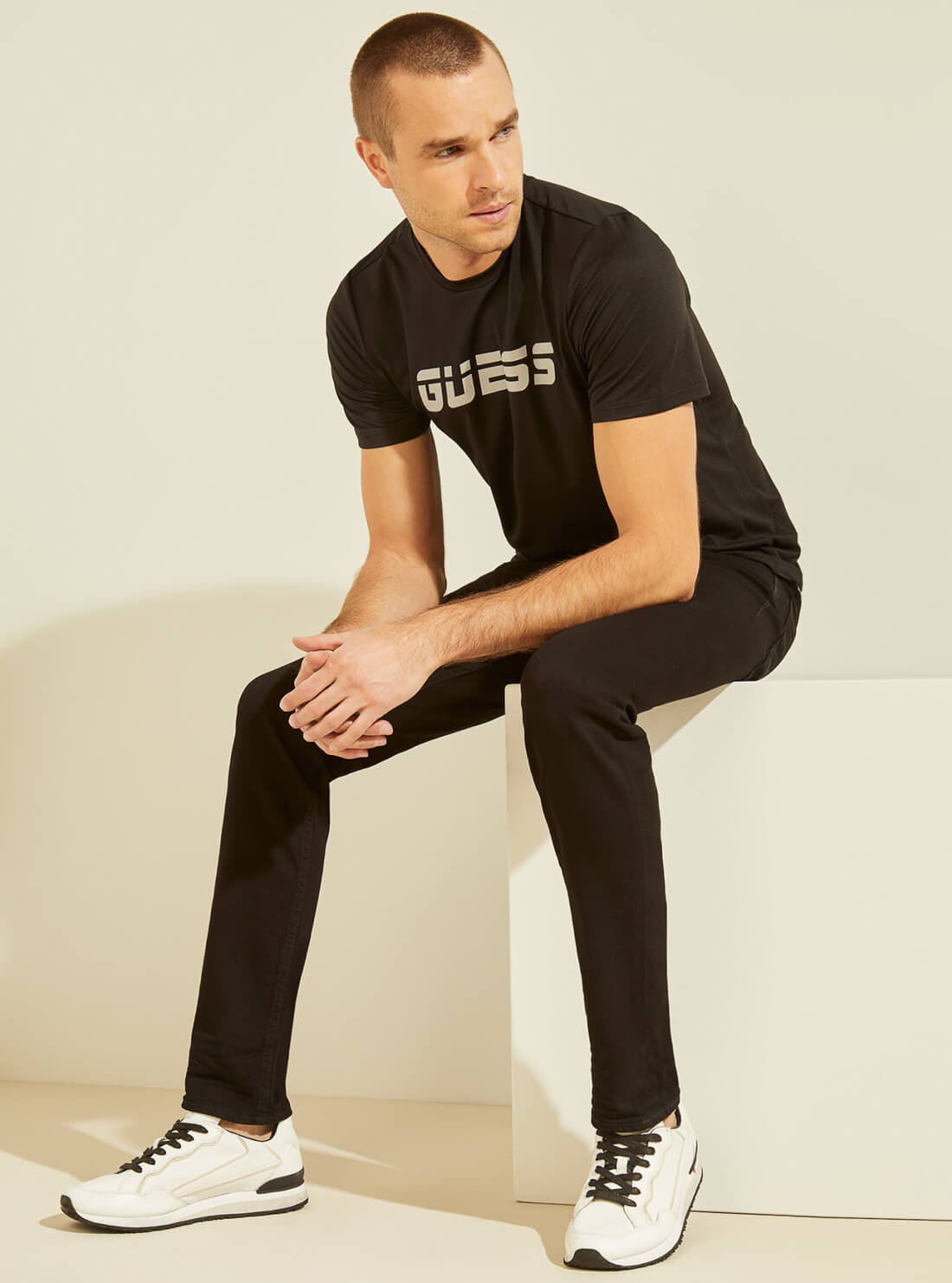 GUESS Mens Eco Black Anderson Sports T-shirt U1YA08MC03Y Full View