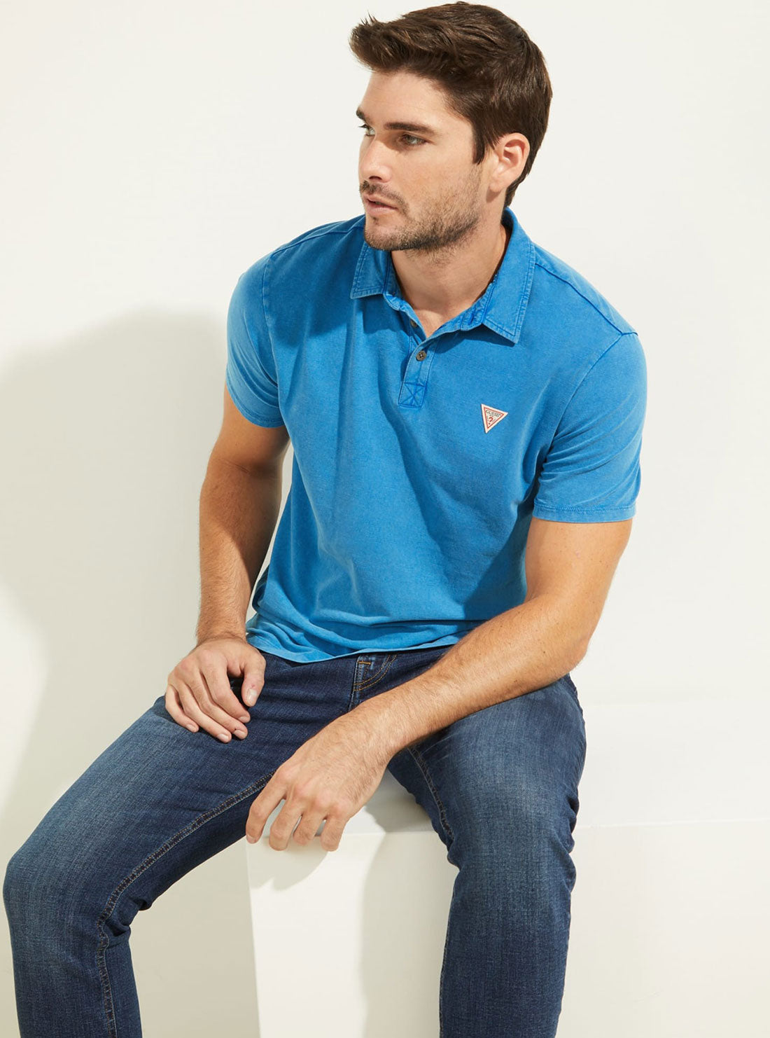 GUESS Mens Sapphire Blue Eli Jersey Washed Polo T-Shirt M0YP68R9Y10 Front View