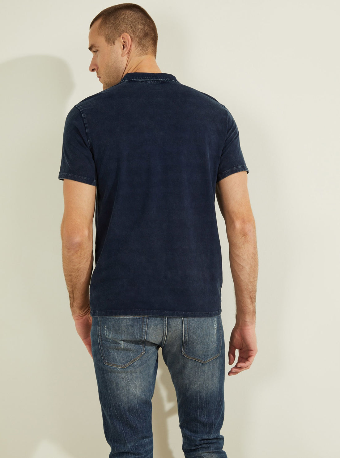 GUESS Men's Deep Blue Eli Jersey Washed Polo T-Shirt M0YP68R9Y10 Back View