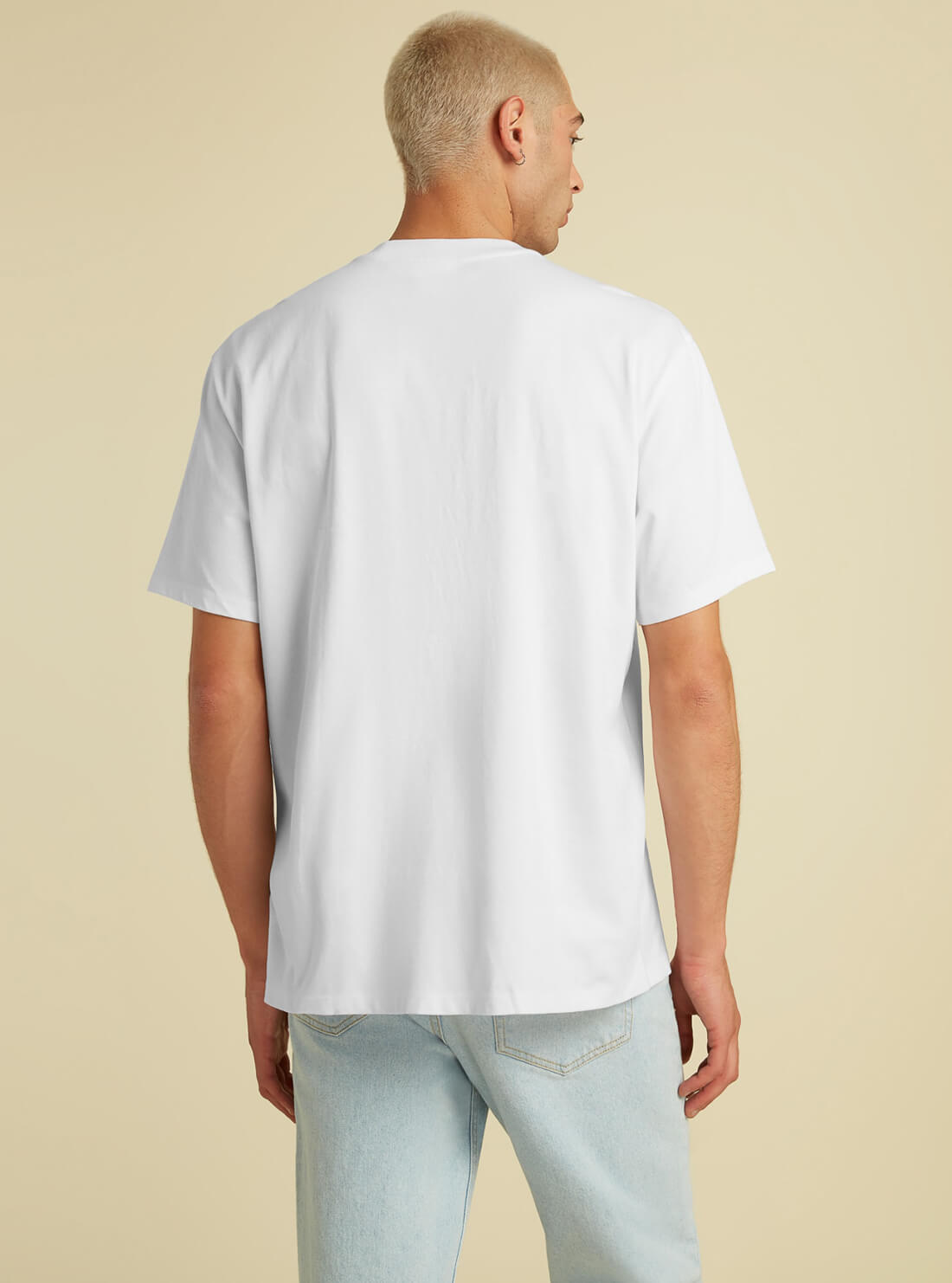 GUESS Mens GUESS Originals White Pocket T-Shirt M1GI11RAGP0 Back View