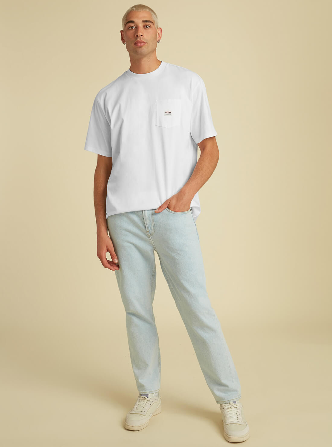GUESS Mens GUESS Originals White Pocket T-Shirt M1GI11RAGP0 Full View