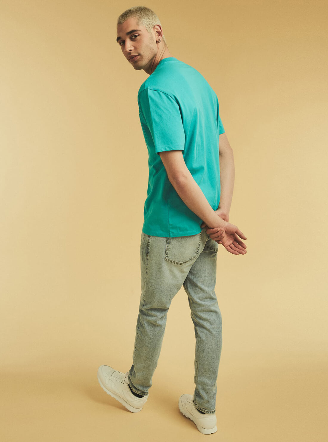 GUESS Mens GUESS Originals Blue Pocket T-Shirt M1GI11RAGP0 Back View