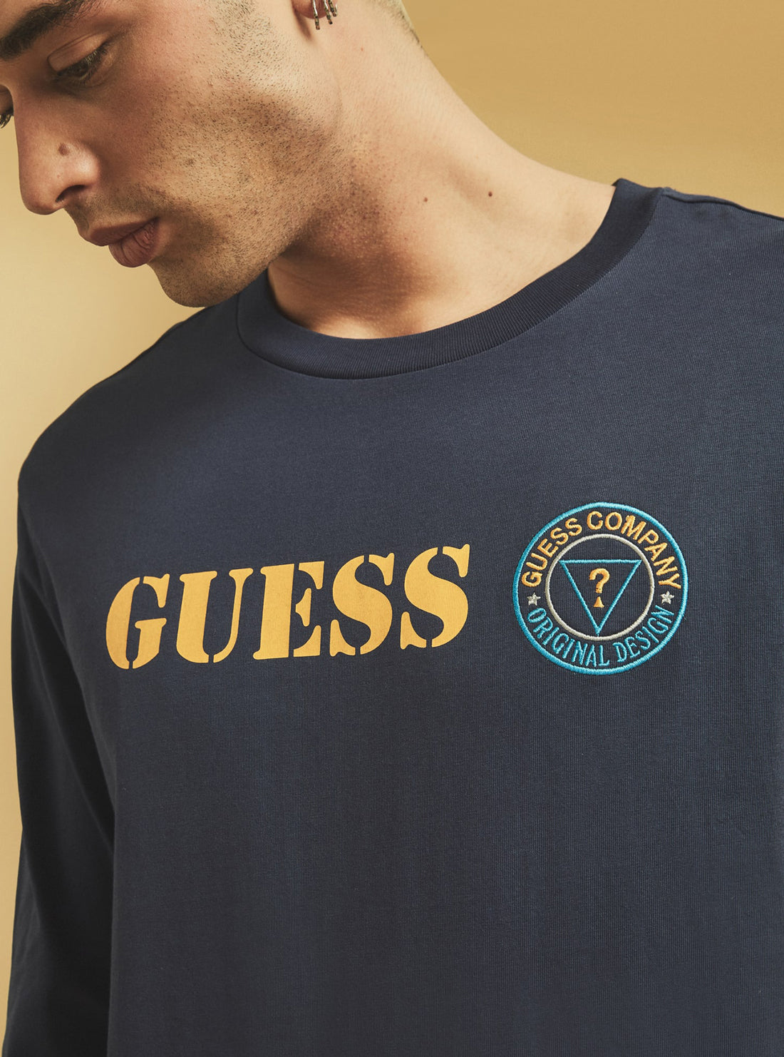 GUESS Mens GUESS Originals Navy Stencil Logo T-Shirt M1GI13RAGP0 Model Detail View