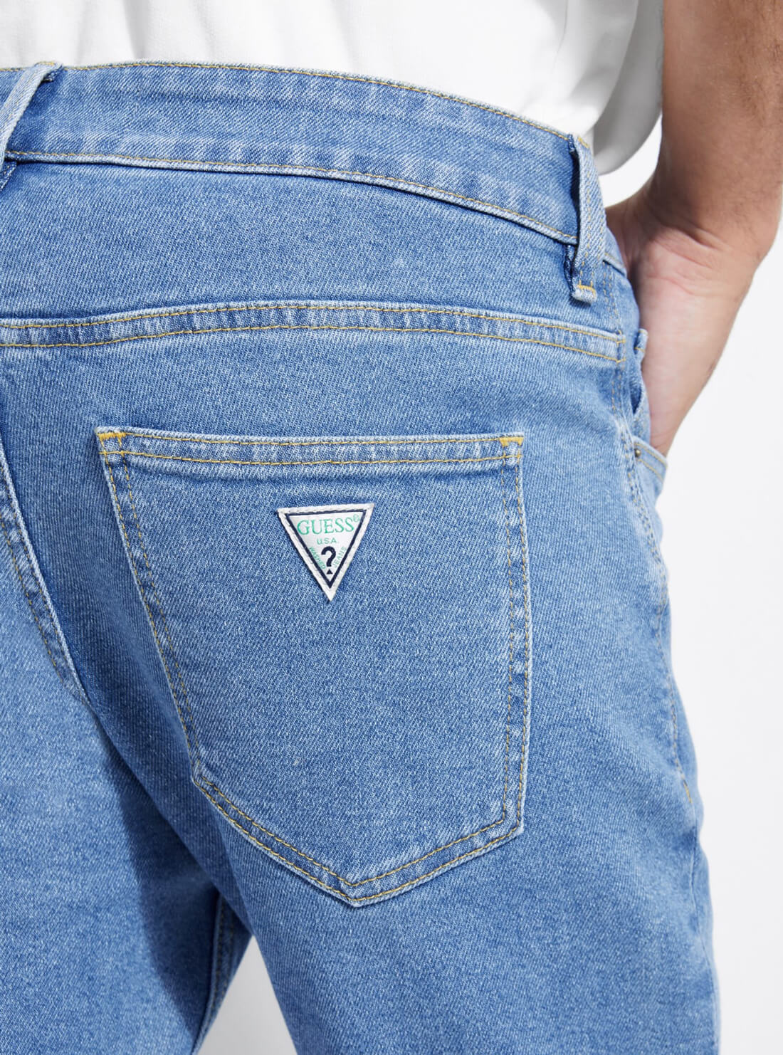 GUESS Mens GUESS Originals Mid-Rise Skinny Denim Jeans in Stone Wash M9BAN3R2XR0 Detail View