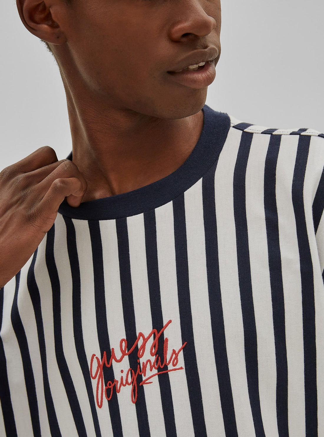 GUESS Mens GUESS Originals Navy Aven Stripe T-Shirt Detail View