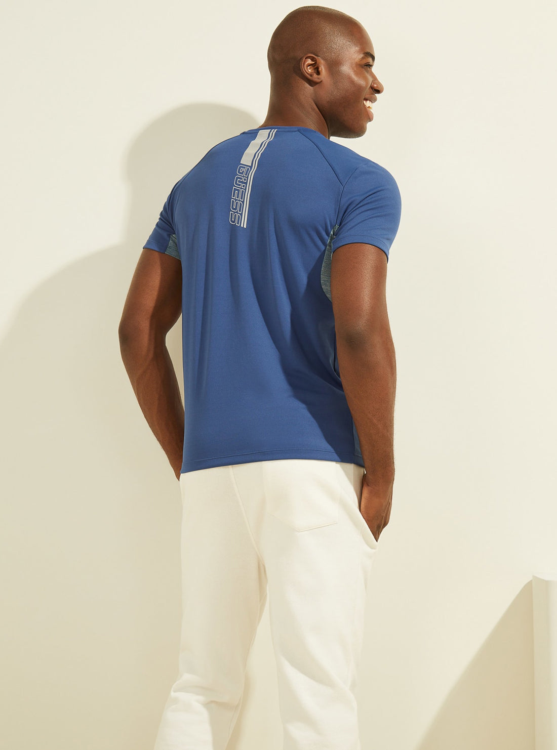 GUESS Mens  Blue Mike Tech Active T-Shirt Z2RI00JR06M Back View