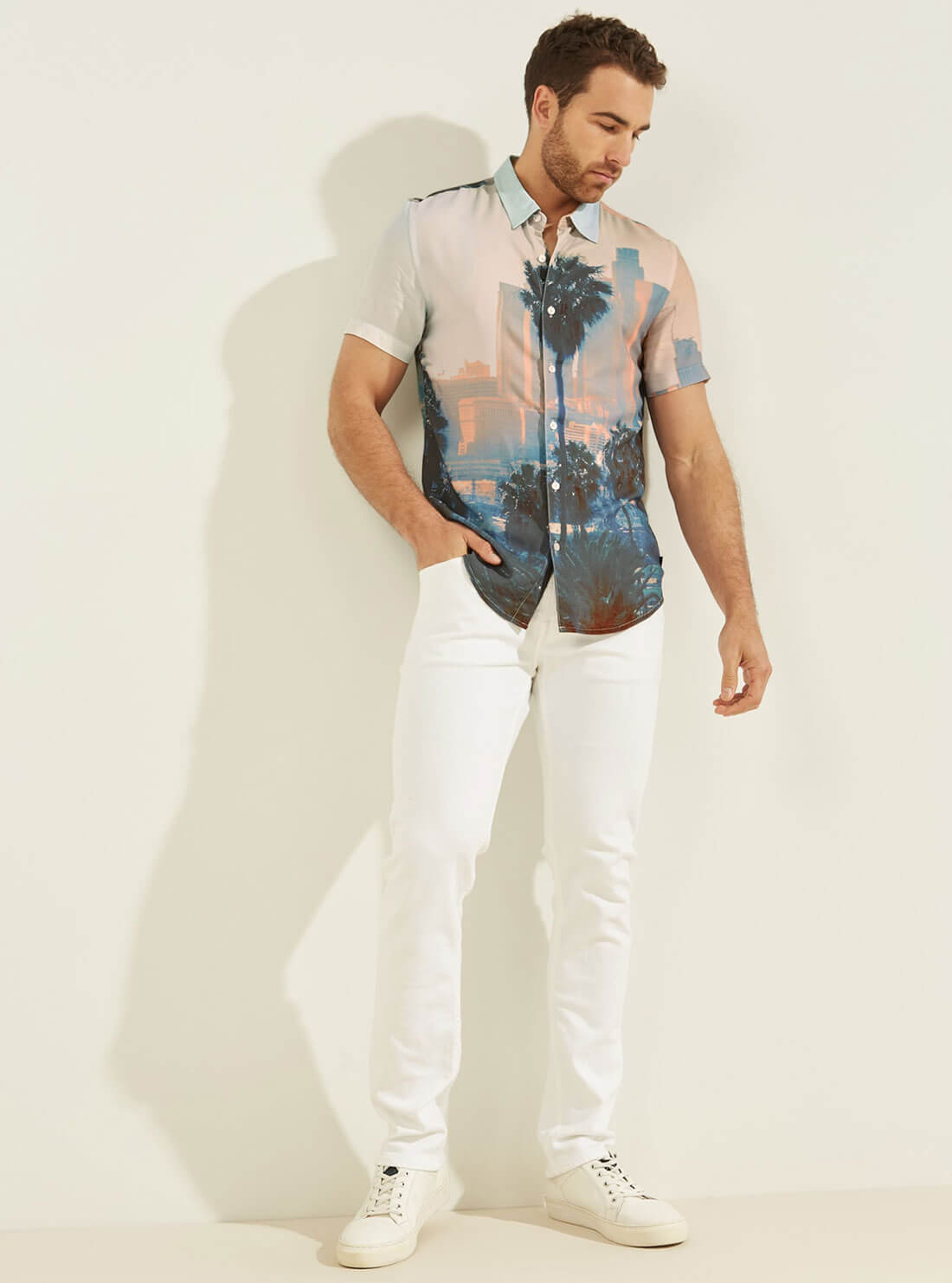 GUESS Mens Eco LA Snapshot Print Rayon Shirt M2GH05WD4Z2 Full View
