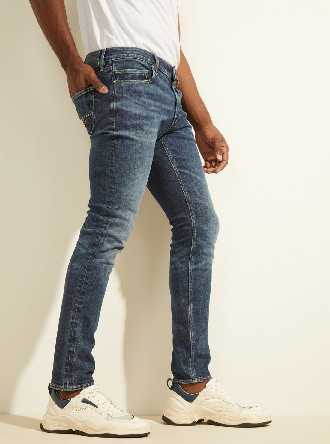 GUESS Mens Eco Mid-Rise Skinny Chris Denim Jeans In Samurai Wash M2RA27D4EX5 Side View