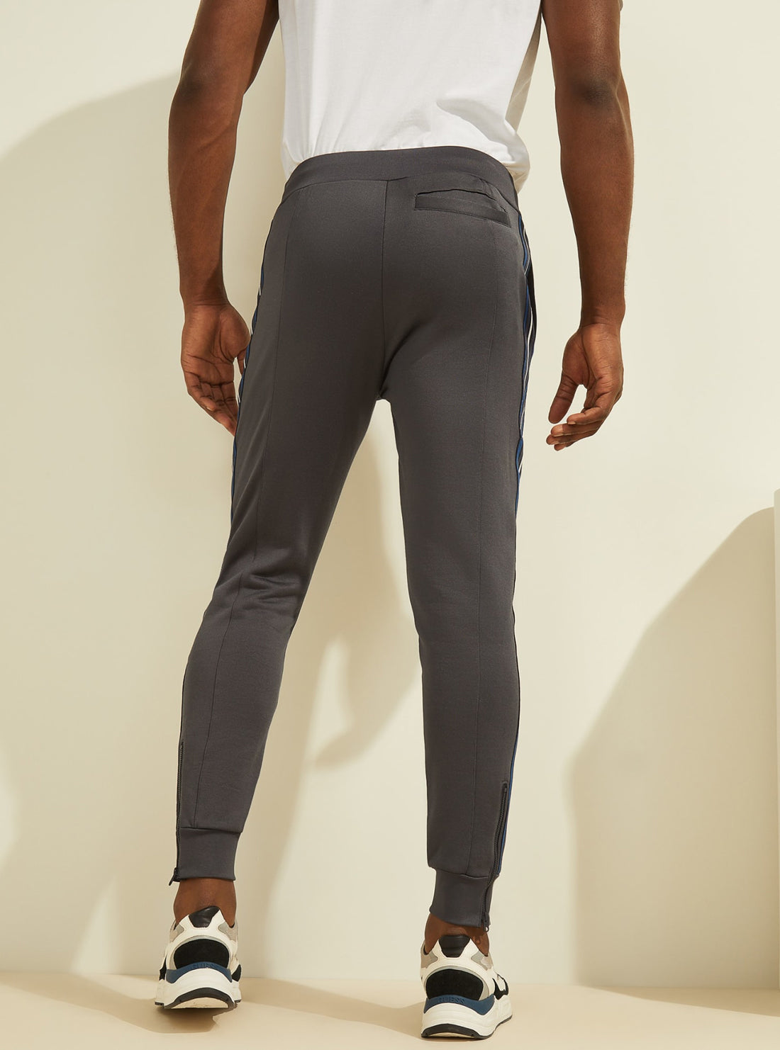 GUESS Mens Grey Jeremy Active Trackpants Z2RB00K7EX0 Back View