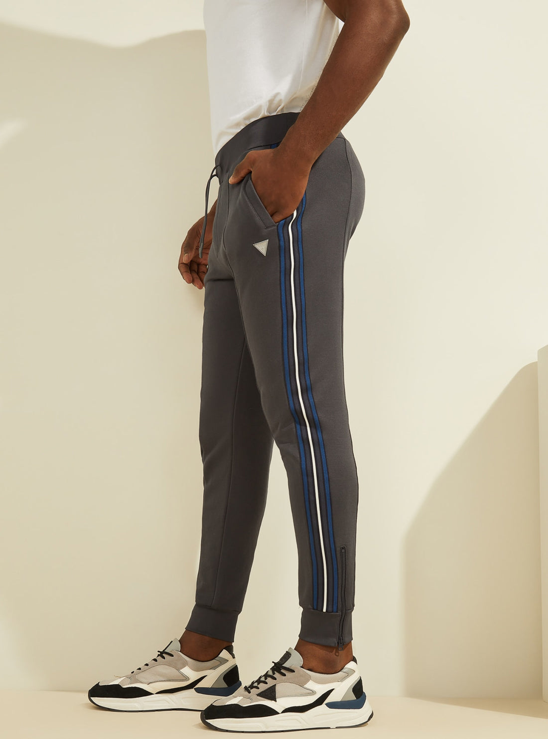 GUESS Mens Grey Jeremy Active Trackpants Z2RB00K7EX0 Side View