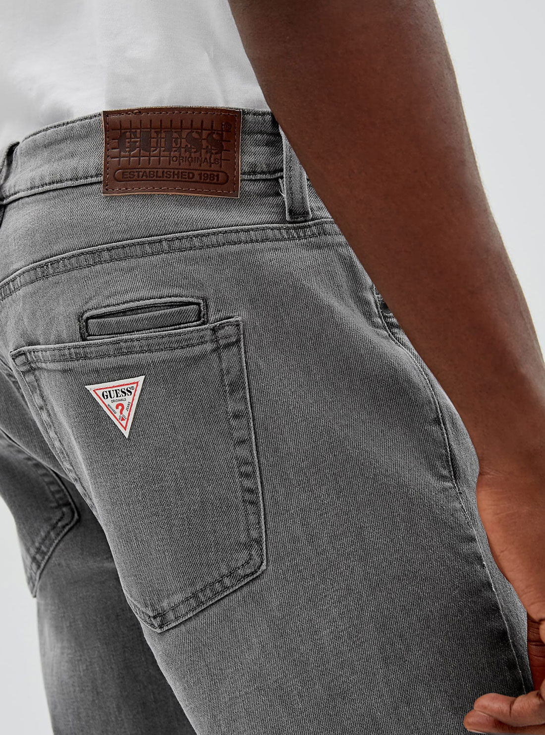 GUESS Mens Guess Originals Slim Straight Leg Jeans in Grey Pearl Wash M2GG33D4DA5 Detail View