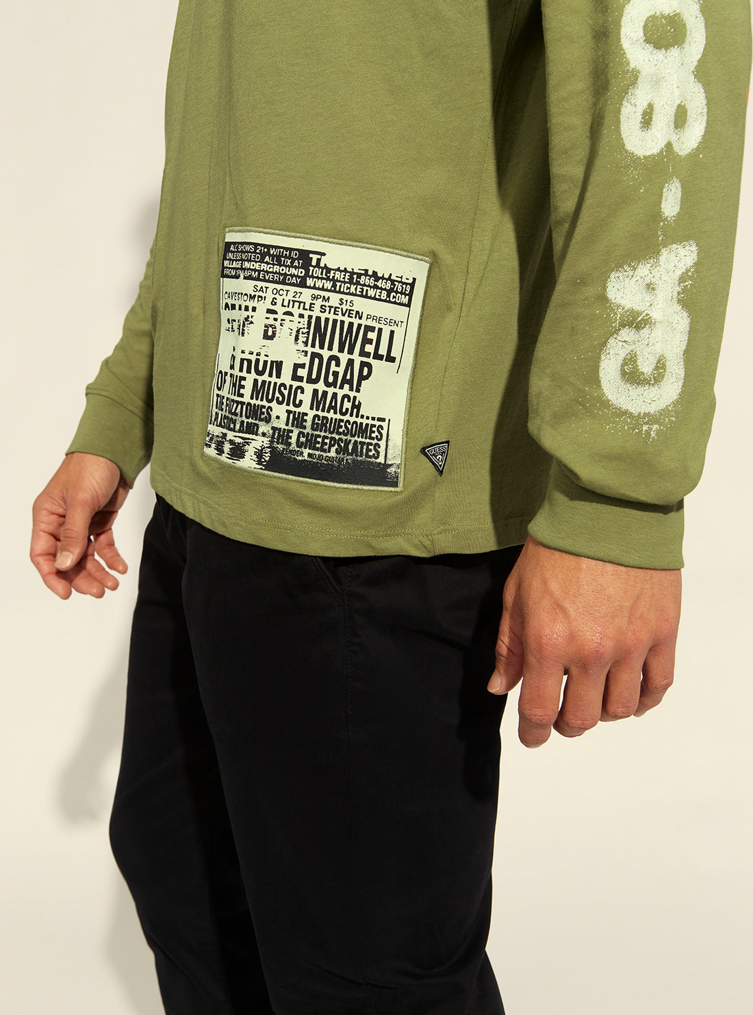 GUESS Mens Green Multi Grunge Applique T-Shirt MBRI25KAQD1 Detail View