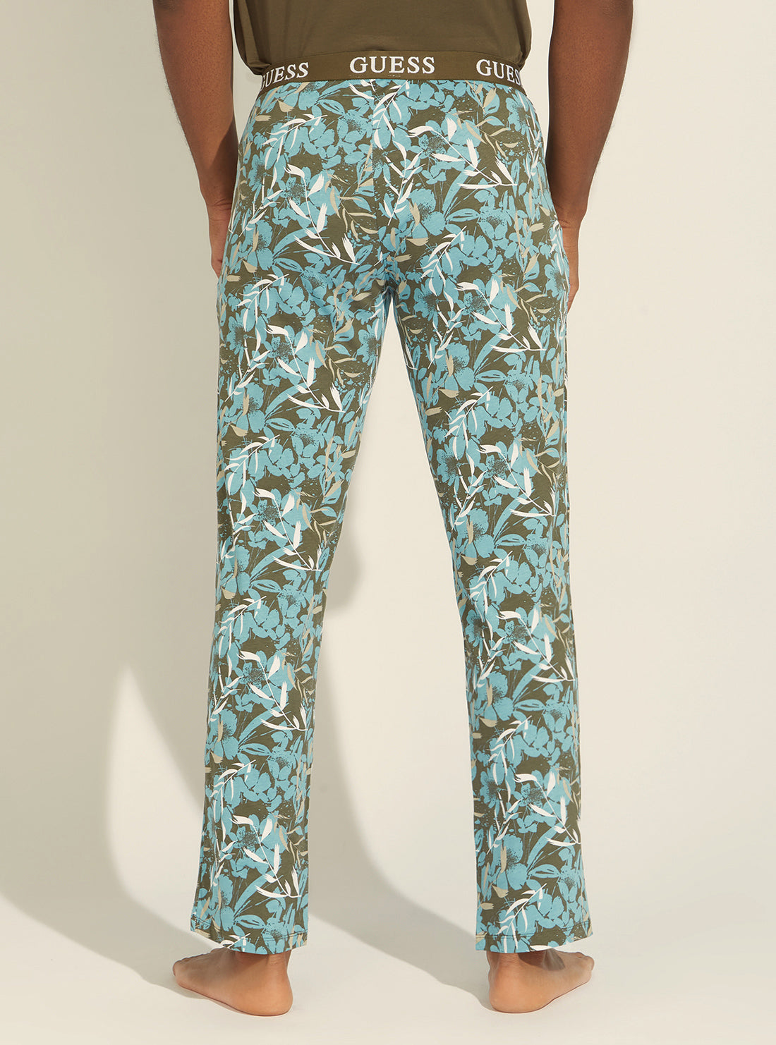 GUESS Mens Khaki Hibiscus Logo Pyjama 2-Piece Set U2GX00JR018 Detail View