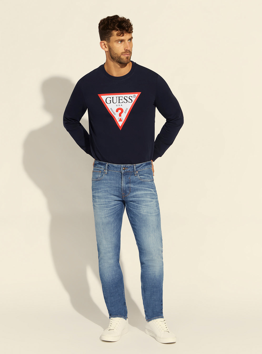 GUESS Mens Mid-Rise Slim Tapered Denim Jeans in Mayport Wash M2RAS2D46AE Full View