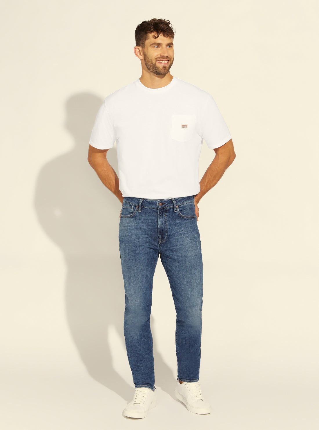 GUESS Mens Mid-Rise Slim Tapered Drake Denim Jeans in Everest Wash M1BA37D4HN2 Full View
