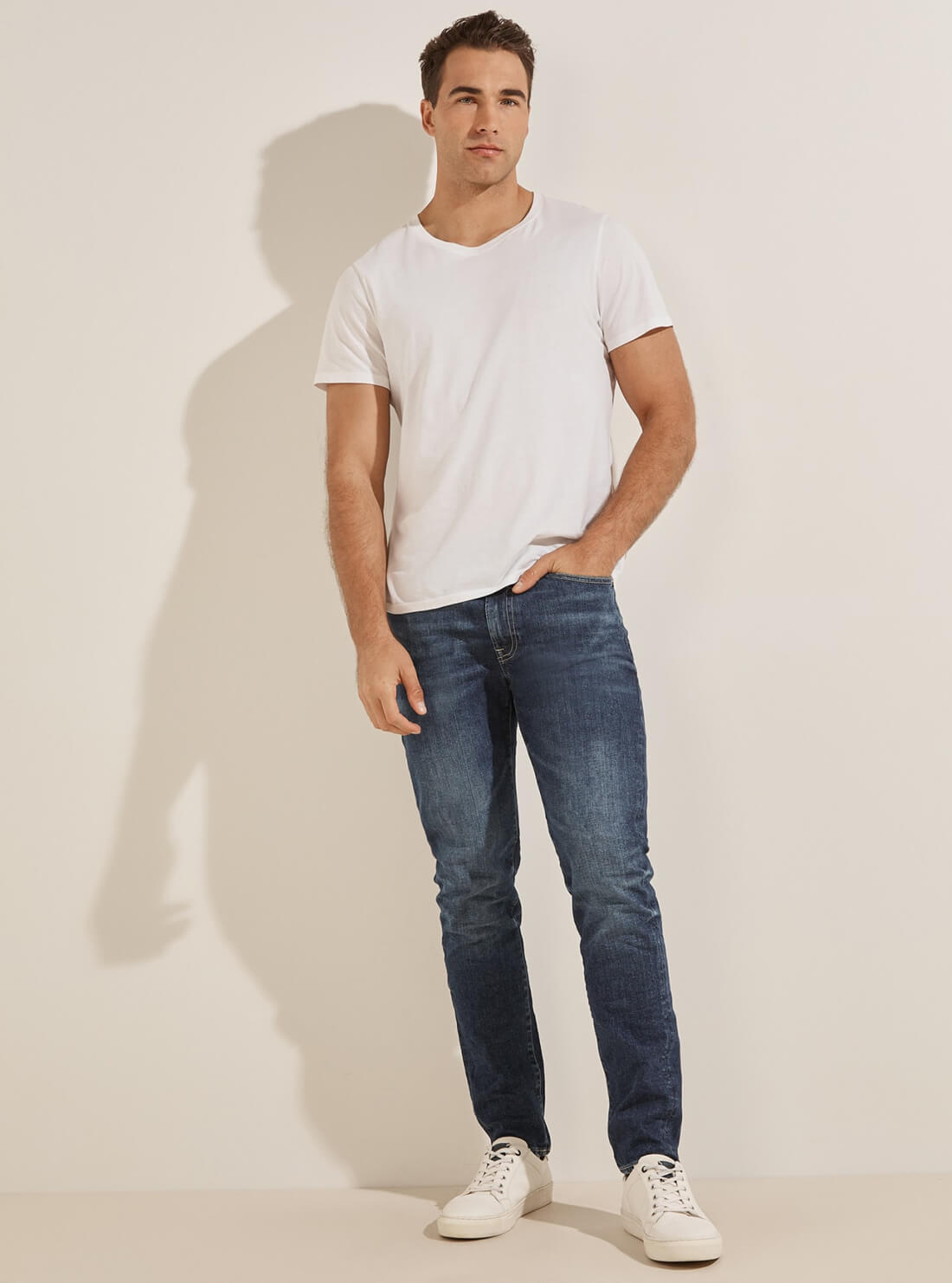 GUESS Mens Mid Rise Slim Straight Leg Drake Denim Jeans in Samurai Wash M2RA37D4EX5 Model Full View