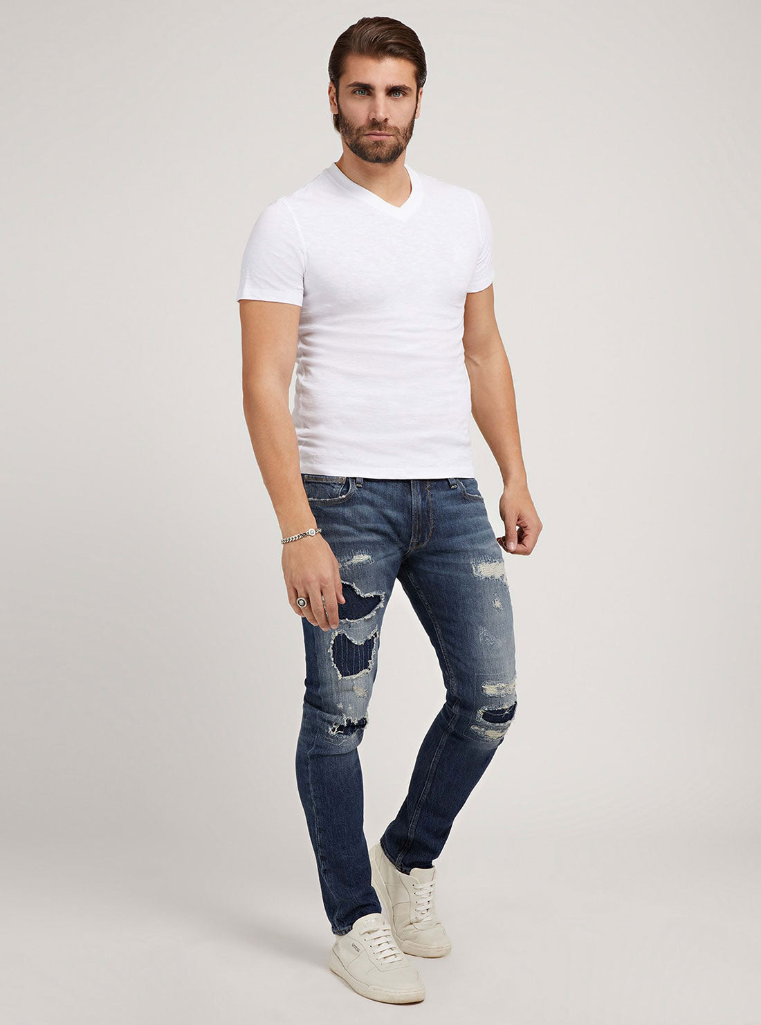 GUESS Mens Eco White Relat V-Neck T-Shirt M2GI20K6XN1 Full View