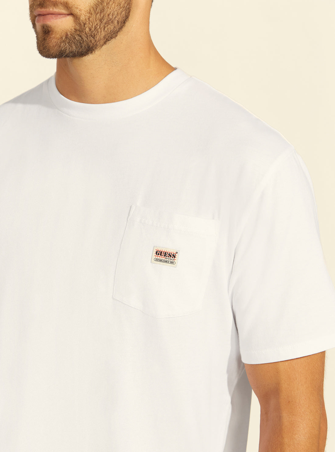 GUESS Mens GUESS Originals White Pocket Label T-Shirt M1BI43K9XF1 Detail View