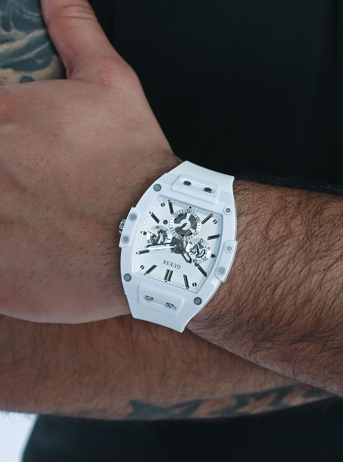 GUESS Mens White Phoenix Silicone Watch GW0203G2 Model View