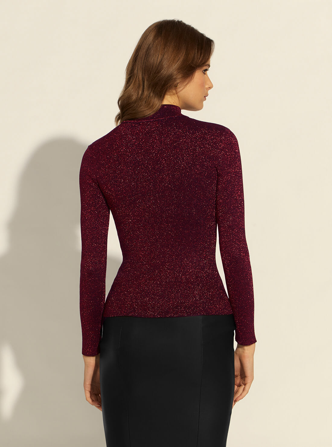 GUESS Womens Burgundy Lexie Lurex Cut Out Knit Top W1RR16Z2XV0 Back View