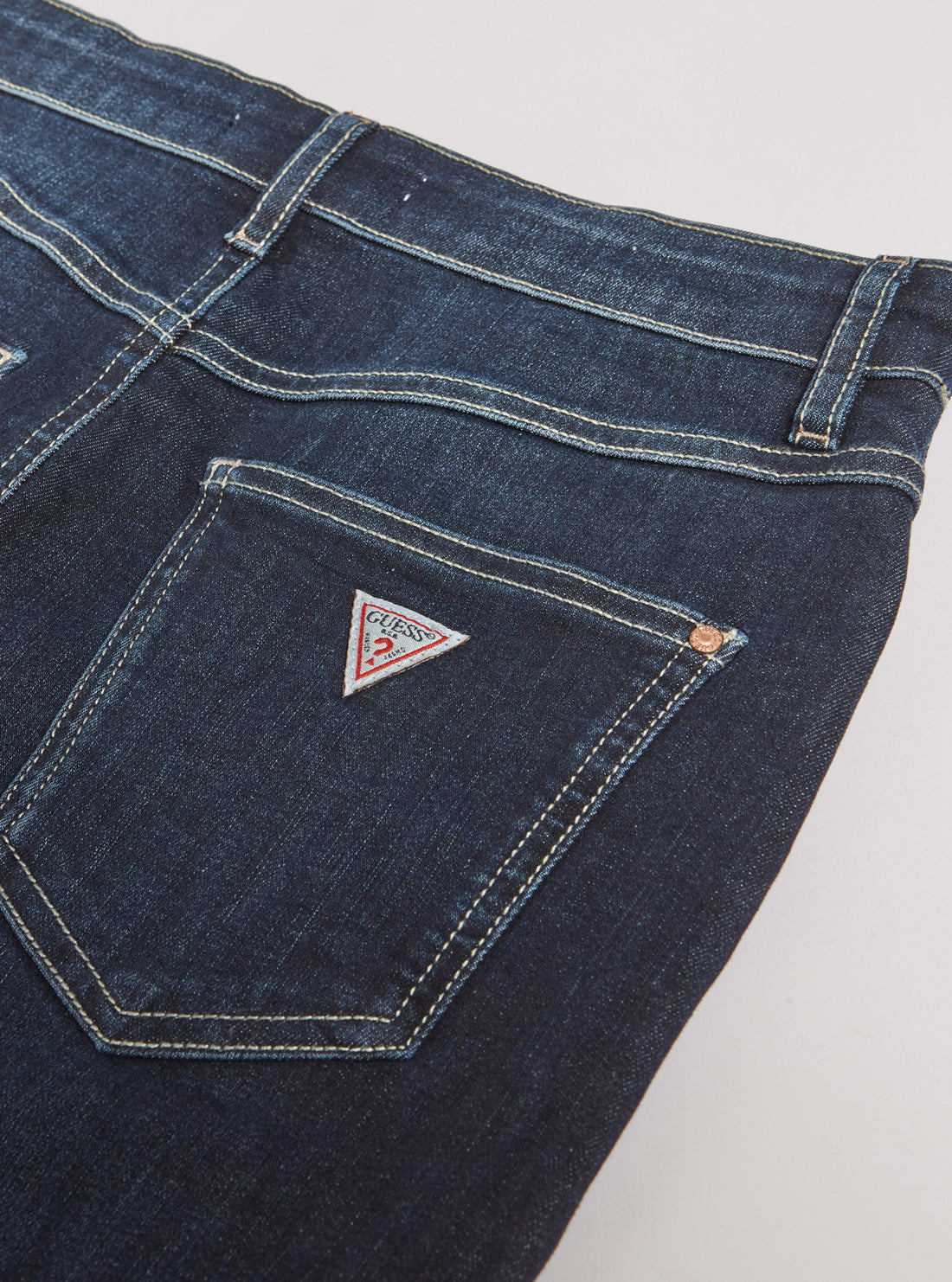 GUESS Womens 80s Longuette Denim Midi Pencil Skirt In Dark Wash W2RD30D4KF4 Back Pocket Detail View