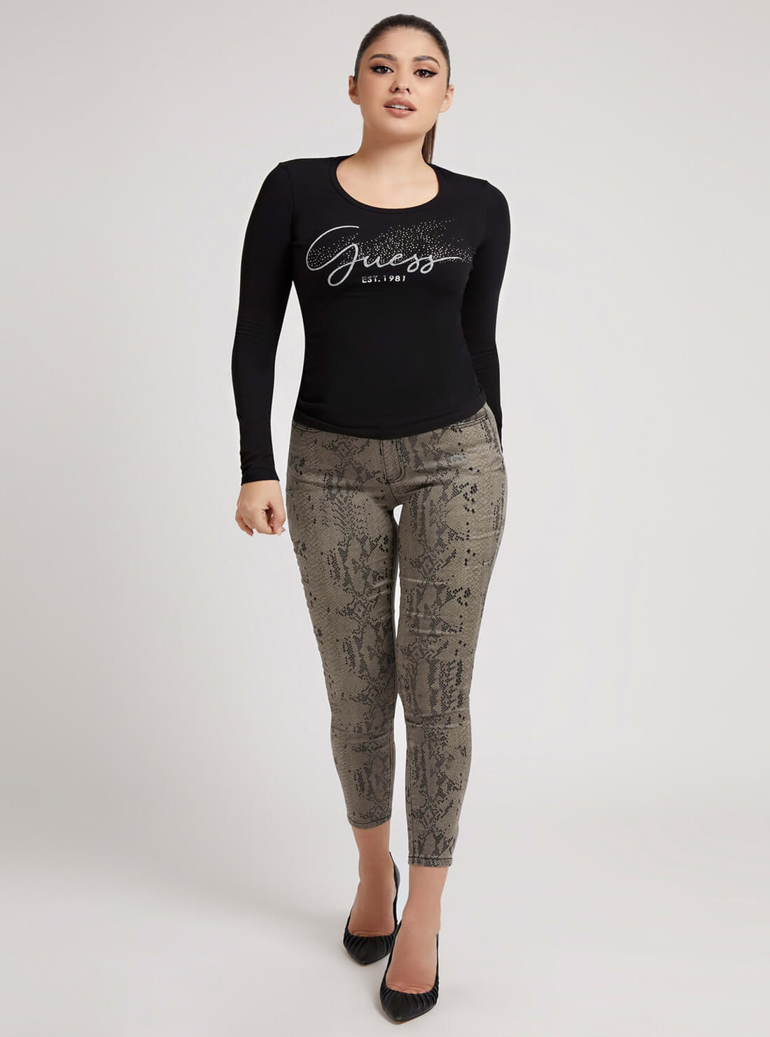 GUESS Womens Black Chloe Logo T-Shirt W2RI32J1300 Full View