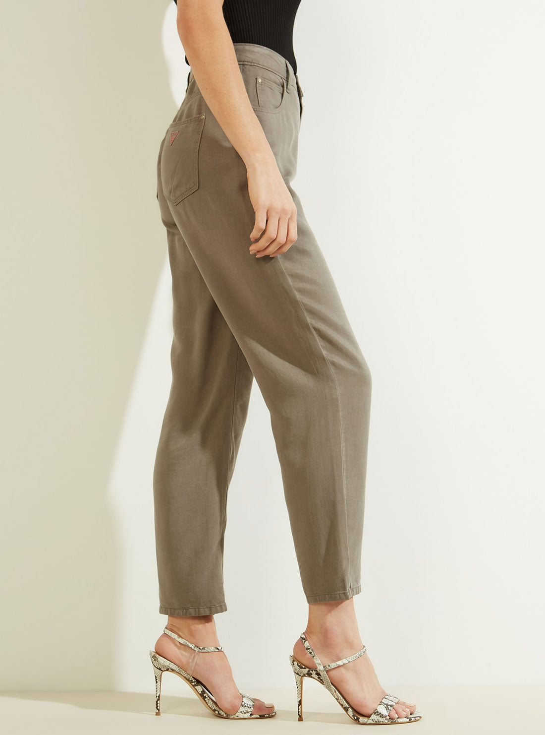 GUESS Womens Eco High-Rise Straight Leg Denim Mom Jeans in Green Khaki W2GA21WDP85 Side View
