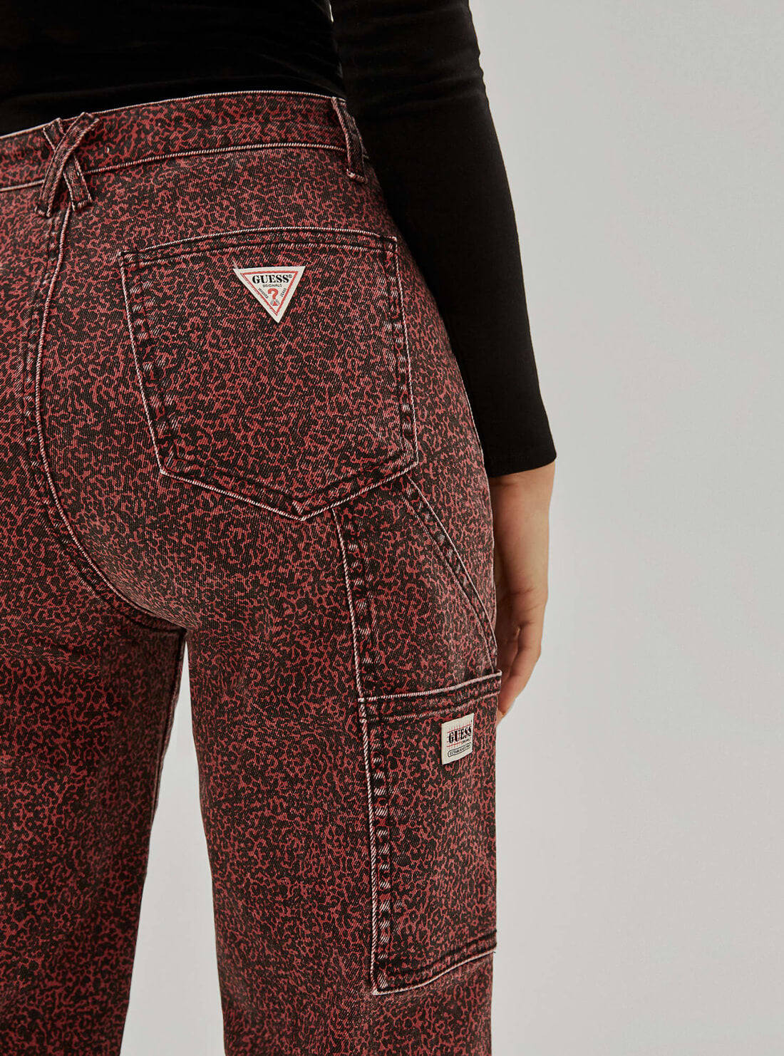GUESS Womens Guess Originals Red Multi Rey Textured Cargo Pants W1RG10FRIEN Back Detail View