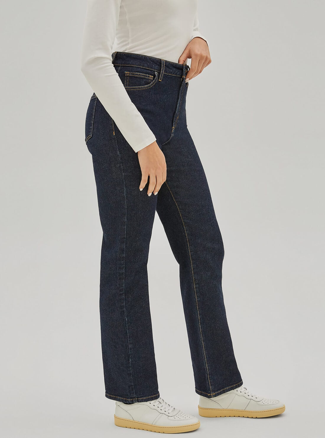 GUESS Womens Guess Originals High-Rise Mom Fit Denim Jeans in Dark Rinse Wash W1RG07D49T5 Side View