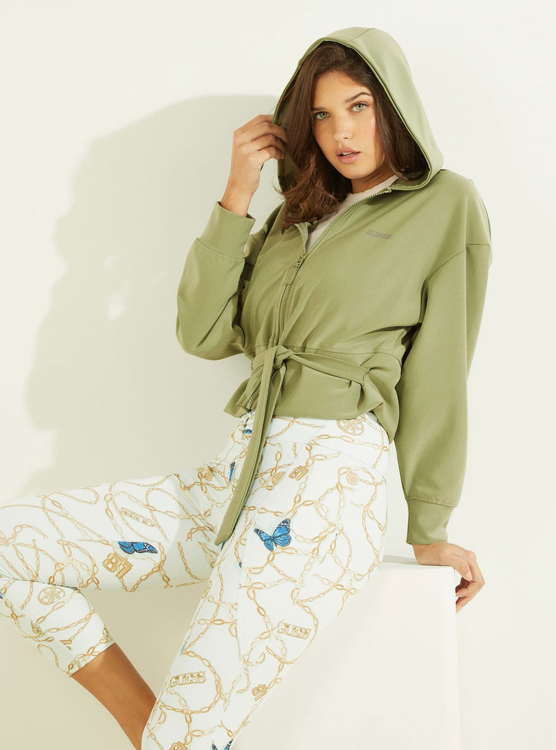 GUESS Womens  Green Deanna Active Zip Hoodie V2GQ03FL04M Closed Front View