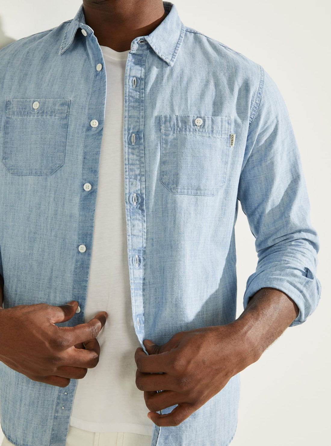 GUESS Mens Light Indigo Classic Vintage Chambray Shirt M1BH00RE2G0 Detail View