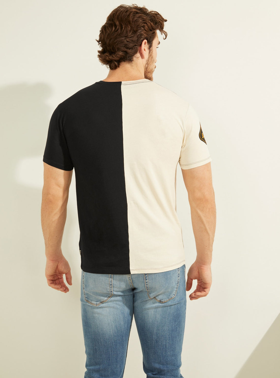 GUESS Mens Black and White Racer Split Graphic T-Shirt    M1BI38K9RM1 Back View