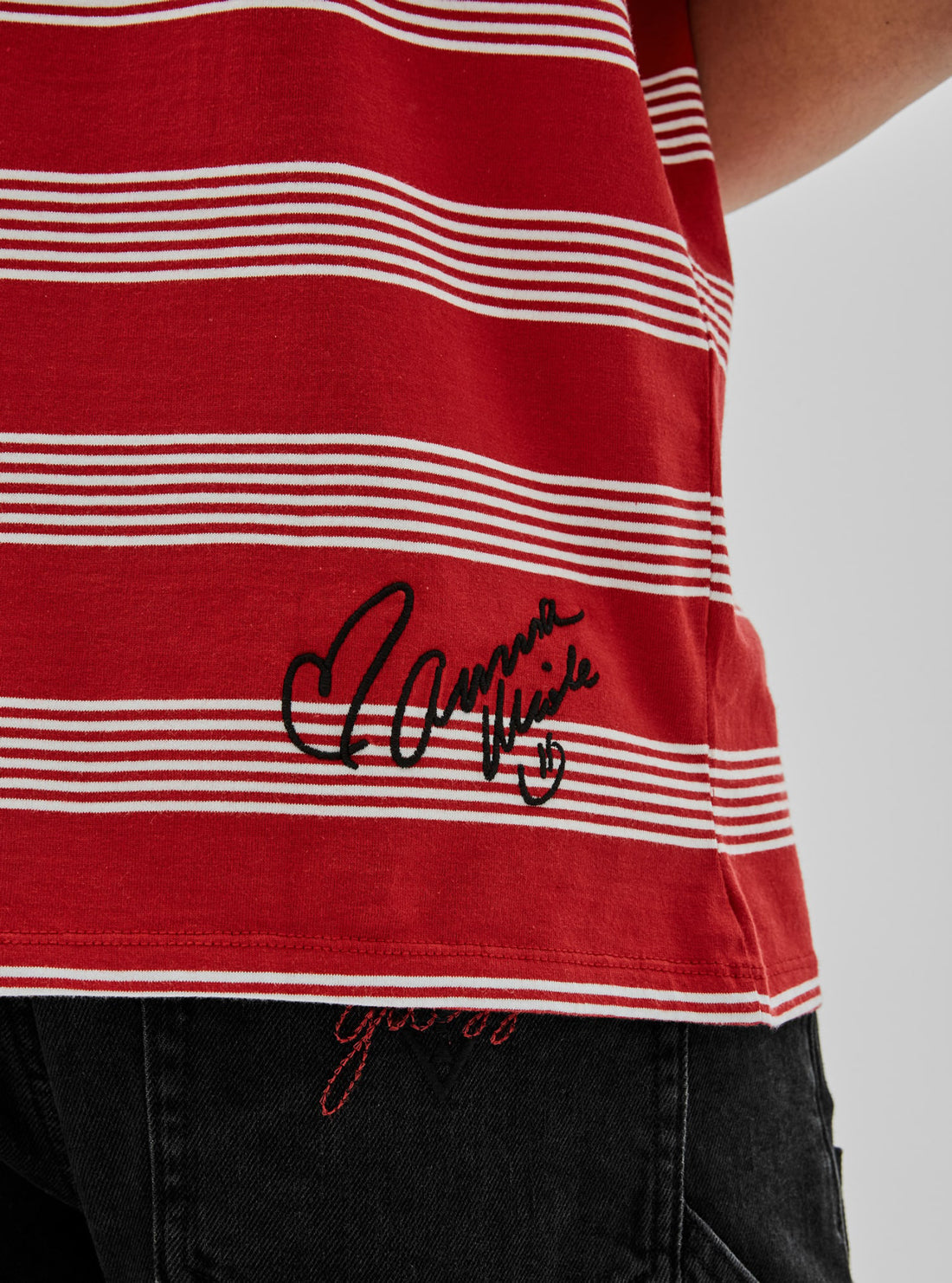 GUESS Mens GUESS Originals x Anna Nicole Smith Red Domen Stripe T-Shirt M1BI42KAAU0 Detail View