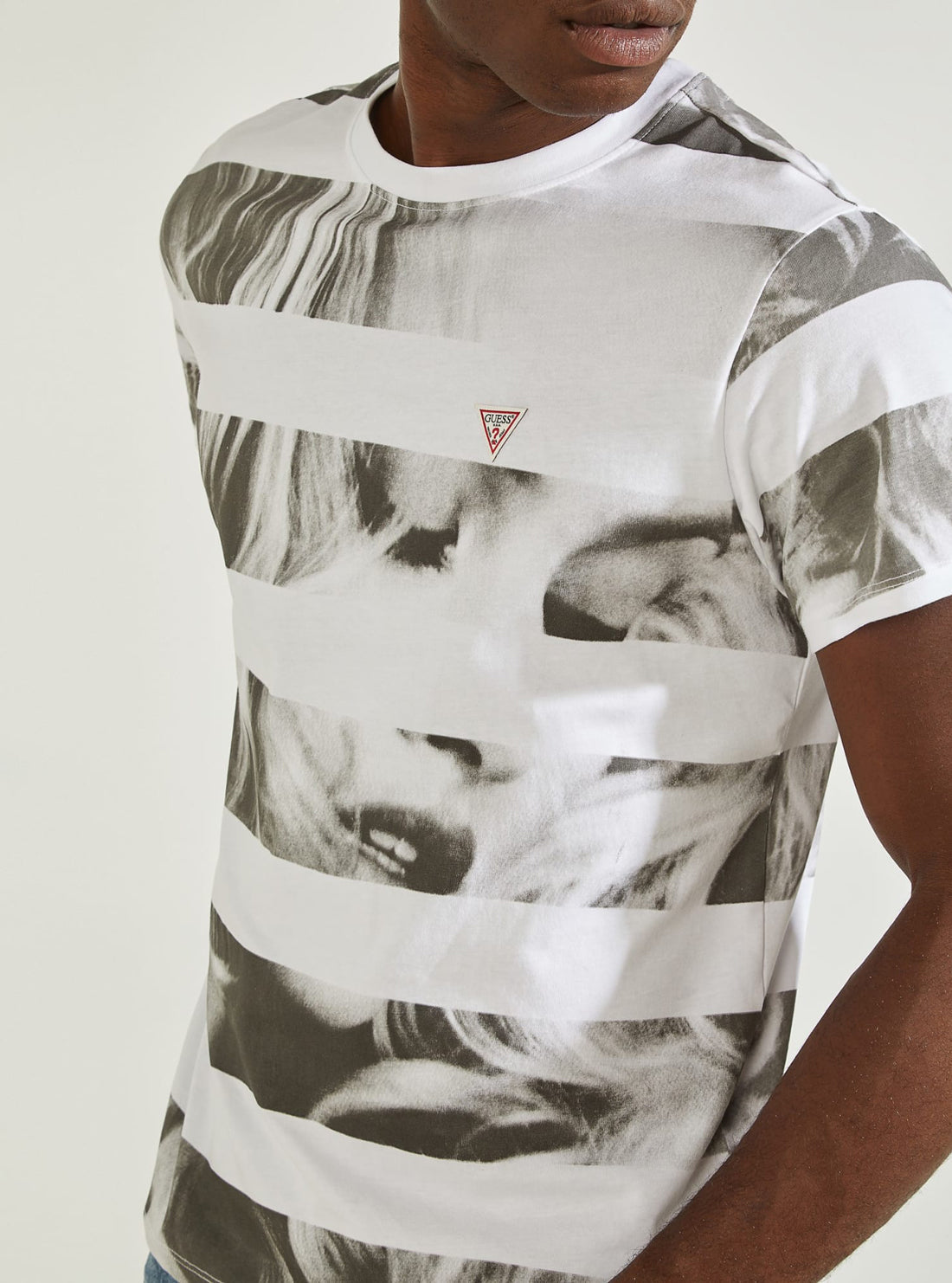 GUESS Mens Eco Shooting Black Striped Photo T-Shirt    M1YI72I3Z11 Detail View