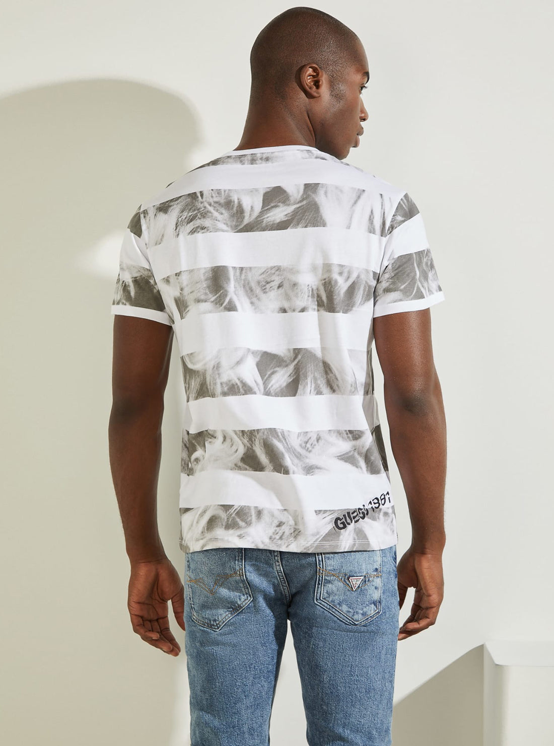 GUESS Mens Eco Shooting Black Striped Photo T-Shirt    M1YI72I3Z11 Back View