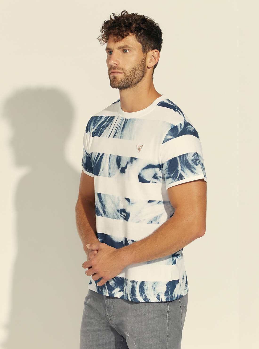 GUESS Mens Eco Shooting Blue Striped Photo T-Shirt    M1YI72I3Z11 Side  View