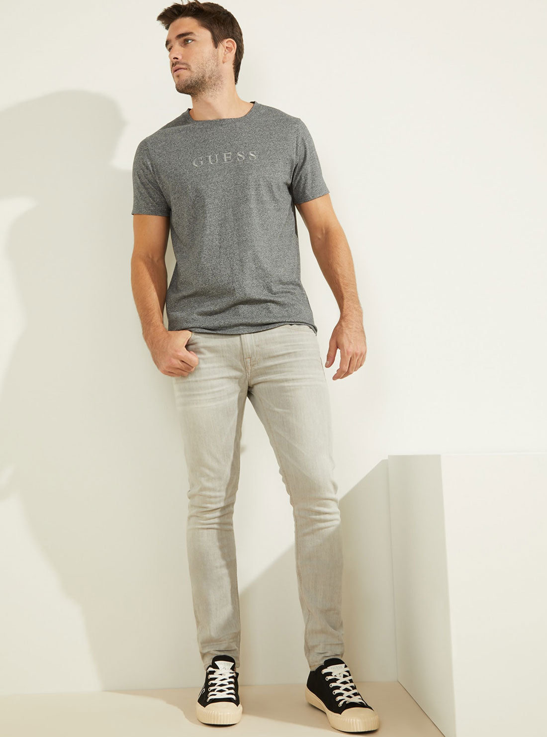 GUESS Mens Grey Pima Logo Crew Neck Tee M82P64R7HD0 Full View