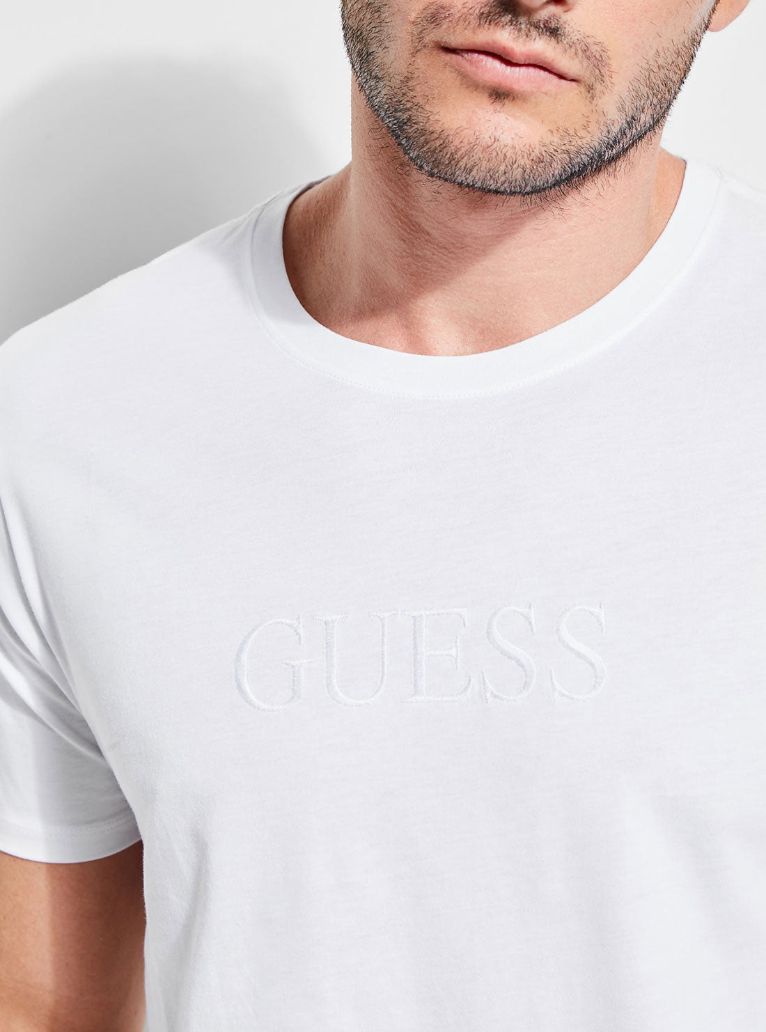 GUESS Mens White Pima Logo Crew Neck Tee M82P64R7HD0 Detail View
