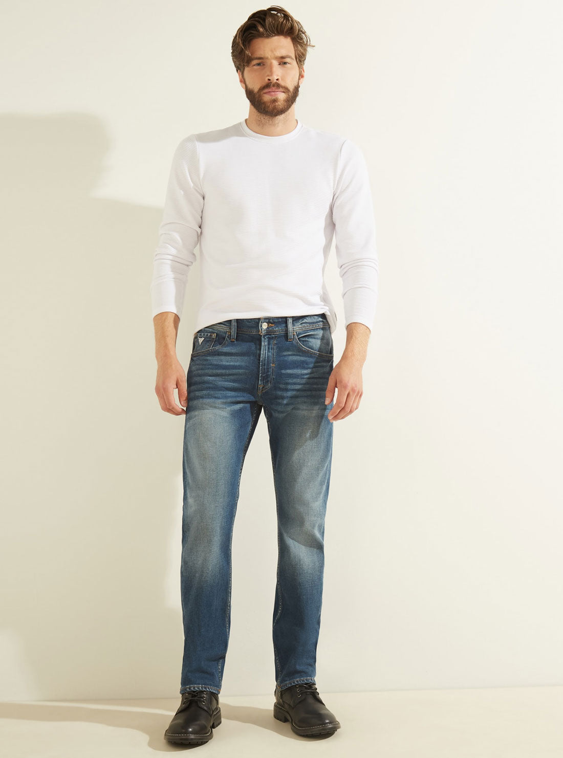 GUESS Mens Mid-Rise Regular Straight Denim Jeans In Delta Wash MB3AR4303DF Full View