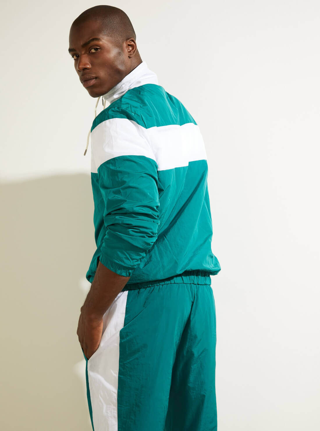 GUESS Men's Teal Nowell Zip-Up Active Jacket    U1BA39WO06F Back View