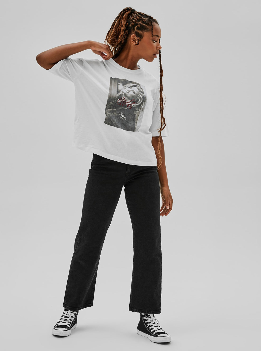 GUESS Womens GUESS Originals x Anna Nicole Smith White Kendra Graphic Oversized T-Shirt W1BI42K9YD1 Full View