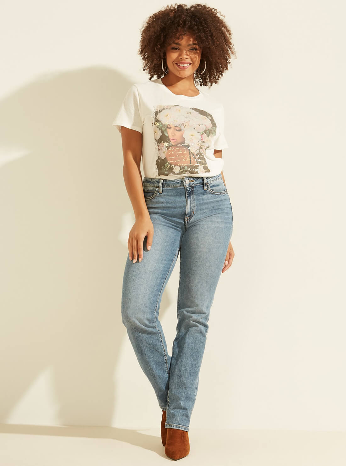 GUESS Womens Eco Graphic Print Roses Easy T-Shirt W1BI50K9TD1 Full View