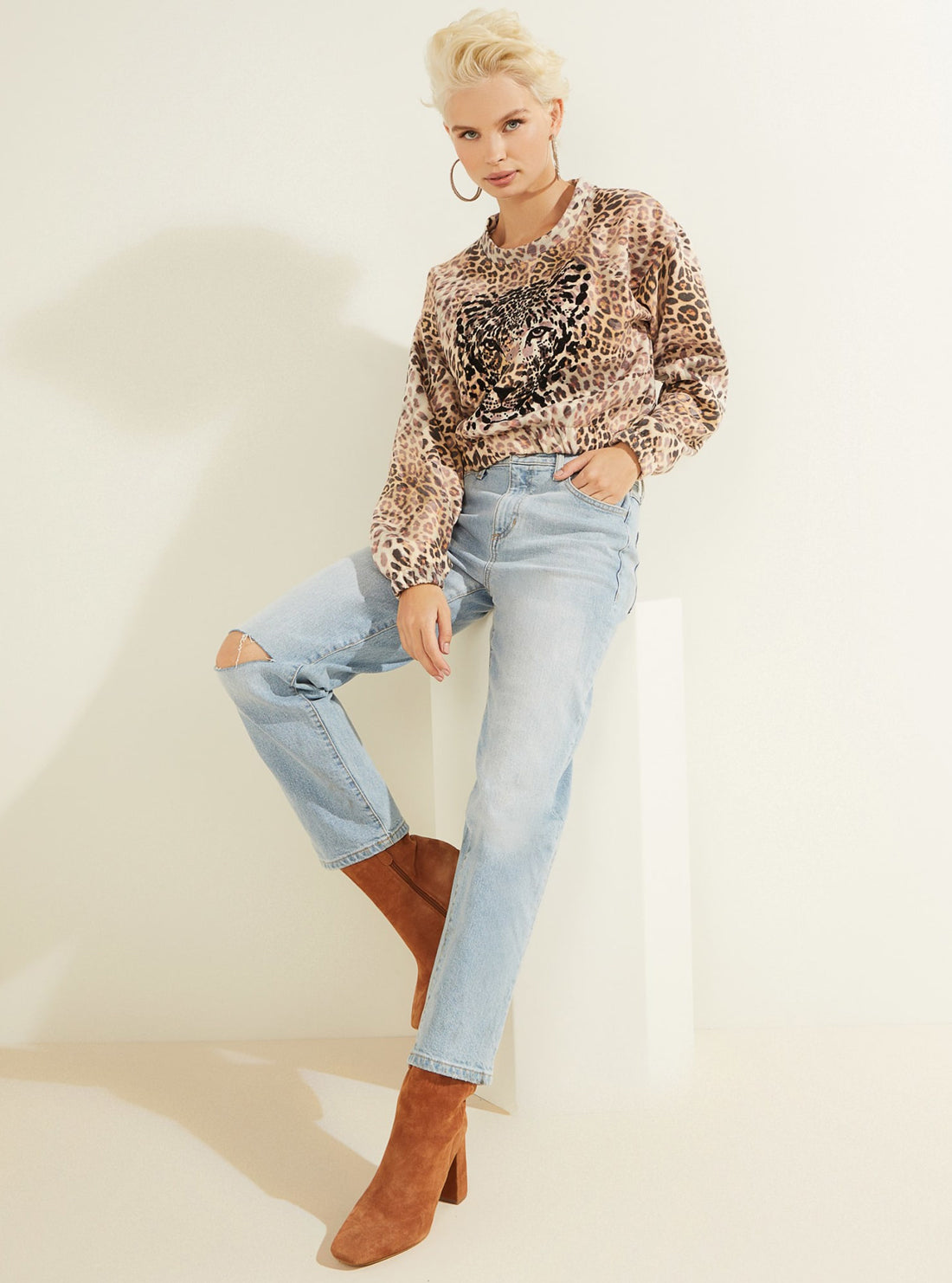 GUESS Womens Leopard Pattern Print Pullover Top W1BP28K9R30 Full View