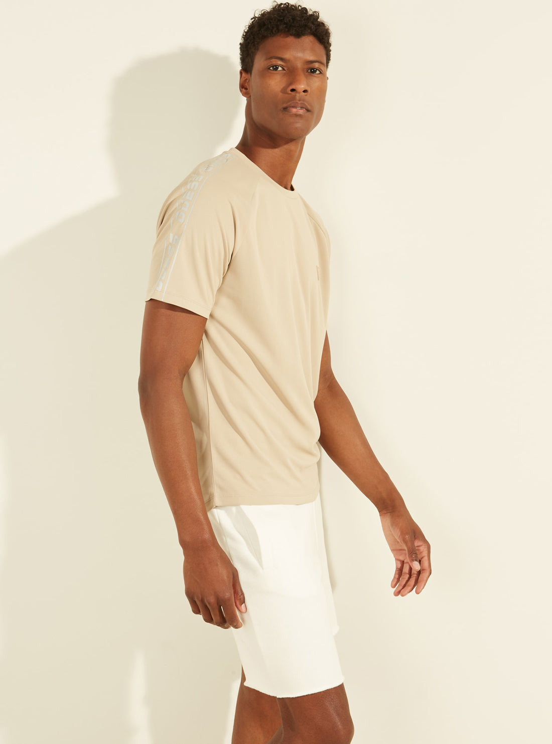 GUESS Mens Eco Beige Arnold Tech T-shirt U1YA14JR06M Front View