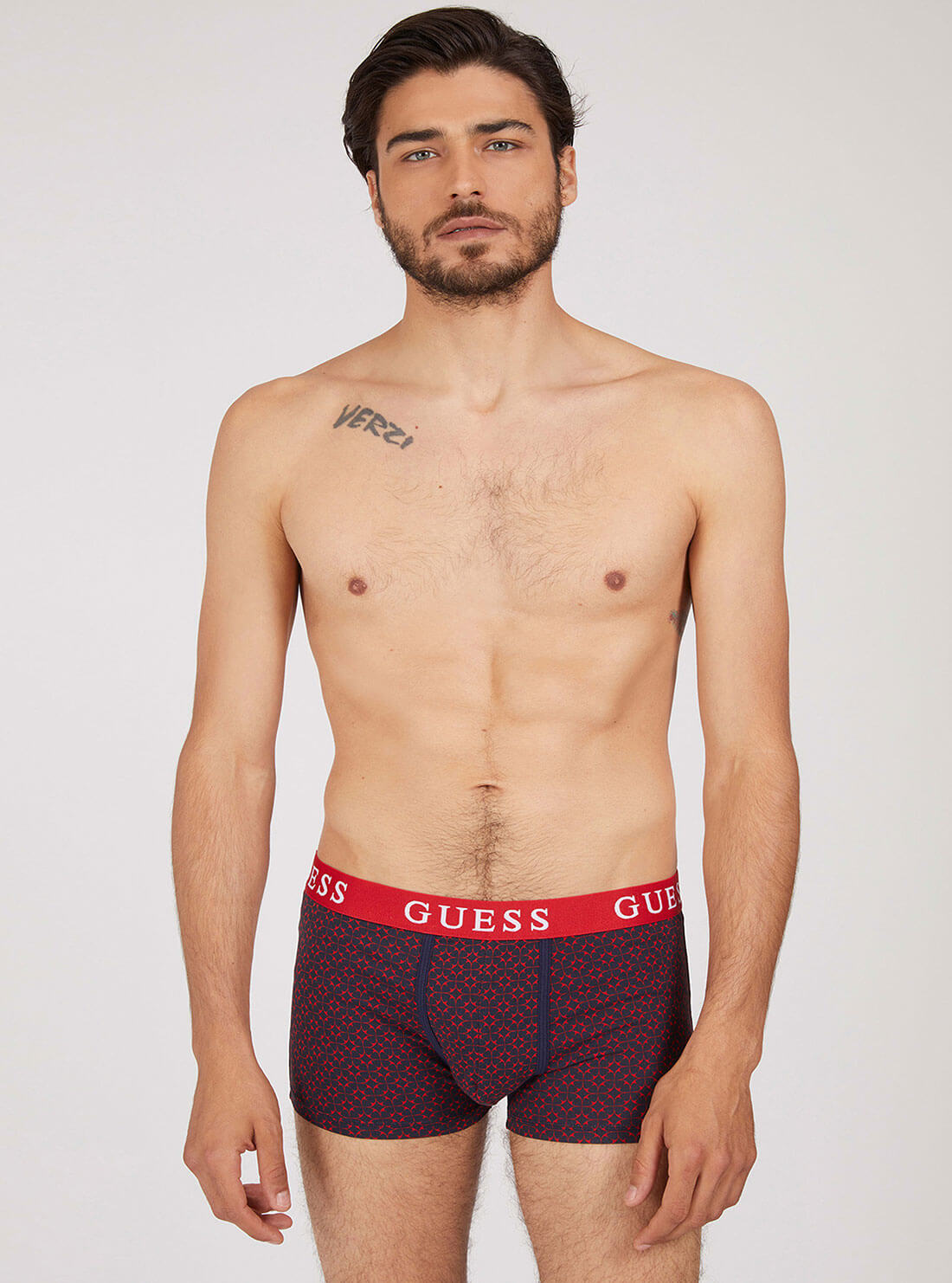 GUESS Mens Navy and Red Boxer Brief And Socks 2-Piece Set U1BG01K6YW1 Front View