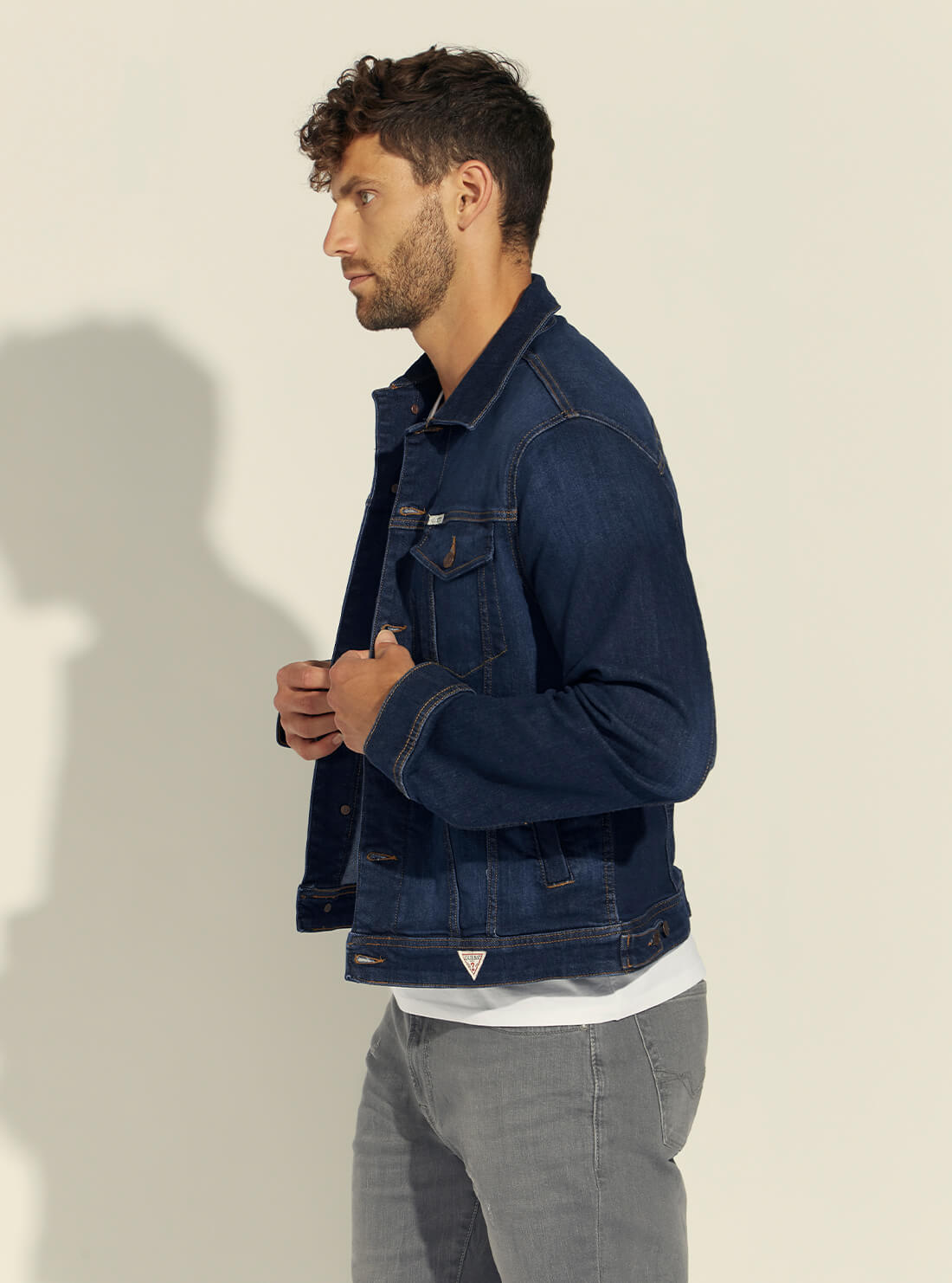 GUESS Mens Dark Blue Carry Dillion Denim Jacket M1YXN1D4GV4 Side View