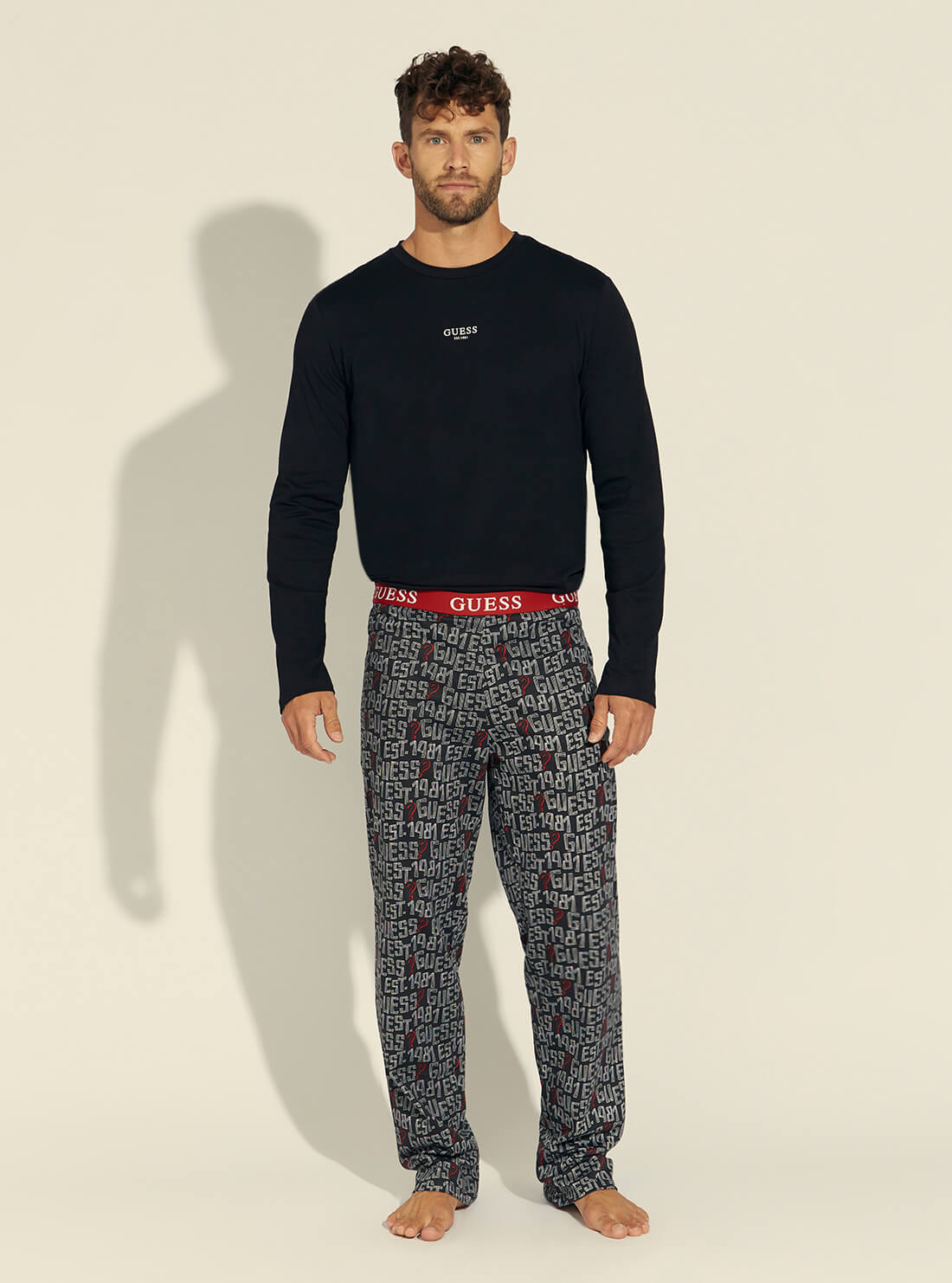 GUESS Mens Black 1981 Logo Cotton Pyjama 2-Piece Set U1BX01JR018 Full View