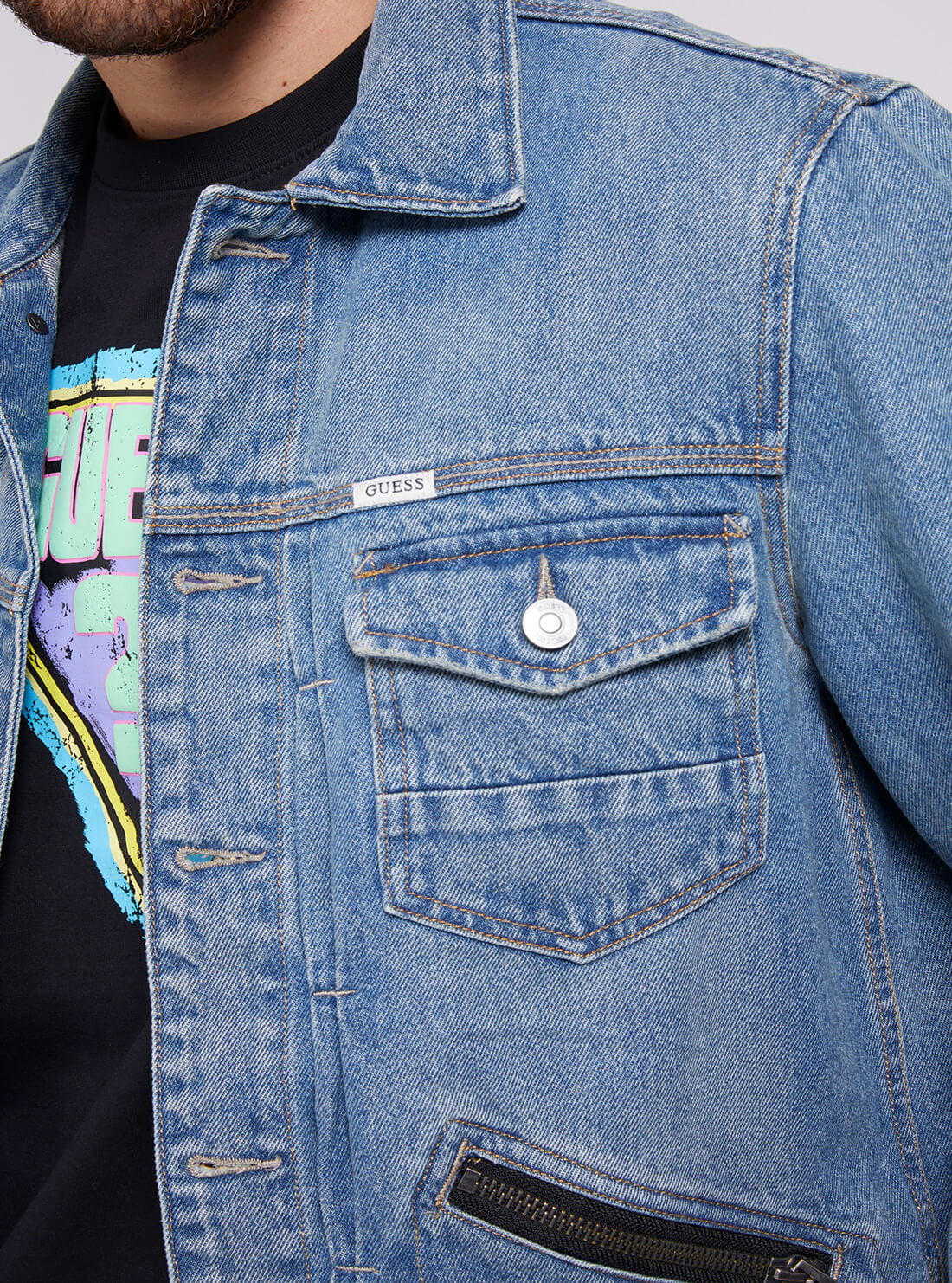 GUESS Mens Denim Dillion Jacket in Vintage Blue Wash M1GXN1R48K0 Detail View